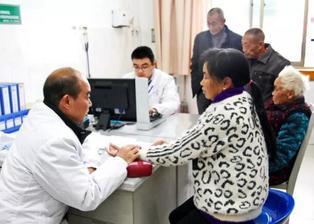 老年旅游消費(fèi)新趨勢 健康咨詢服務(wù)的產(chǎn)品開發(fā)與市場機(jī)遇